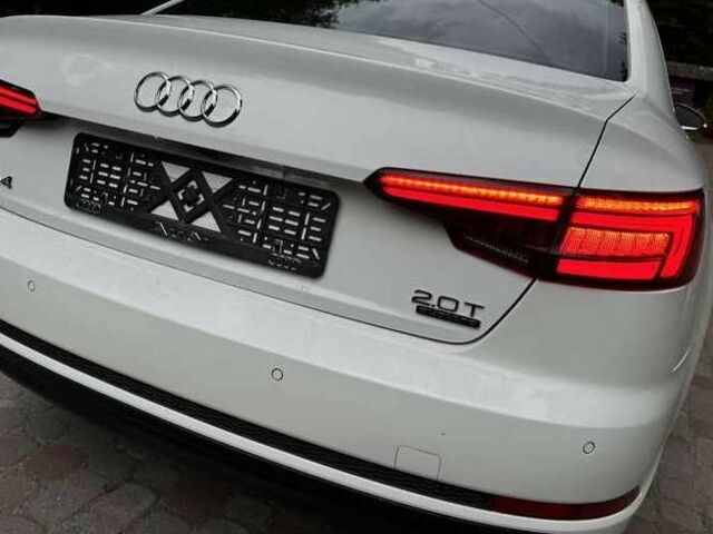 Белый Ауди А4, объемом двигателя 2 л и пробегом 82 тыс. км за 14000 $, фото 8 на Automoto.ua