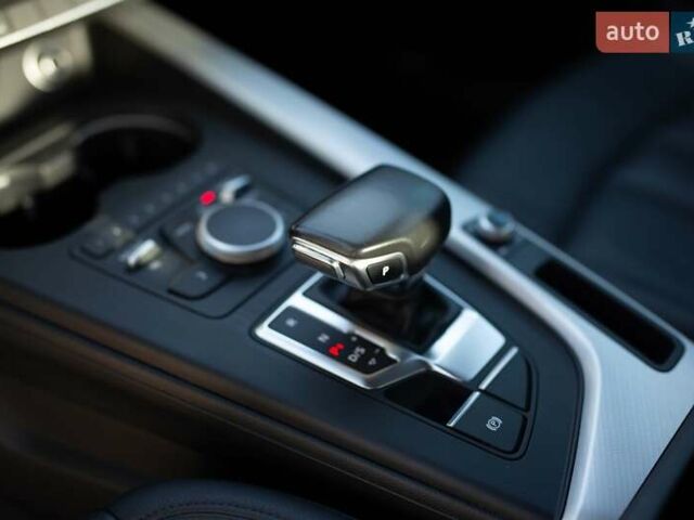 Белый Ауди А4, объемом двигателя 2 л и пробегом 183 тыс. км за 21500 $, фото 15 на Automoto.ua