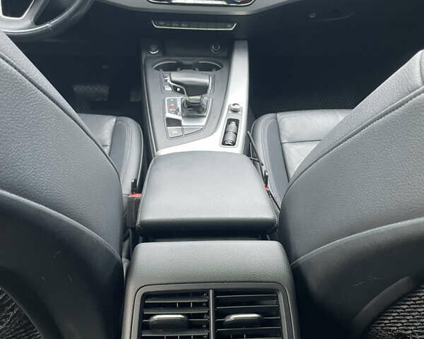 Белый Ауди А4, объемом двигателя 1.98 л и пробегом 229 тыс. км за 16499 $, фото 10 на Automoto.ua