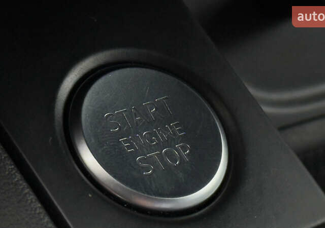 Белый Ауди А4, объемом двигателя 1.98 л и пробегом 122 тыс. км за 27555 $, фото 40 на Automoto.ua