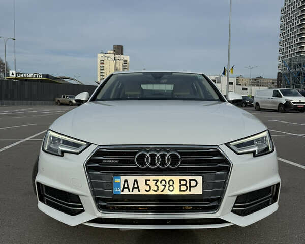 Белый Ауди А4, объемом двигателя 1.98 л и пробегом 137 тыс. км за 21500 $, фото 1 на Automoto.ua