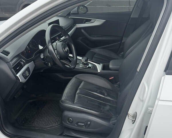 Белый Ауди А4, объемом двигателя 2 л и пробегом 115 тыс. км за 18700 $, фото 8 на Automoto.ua