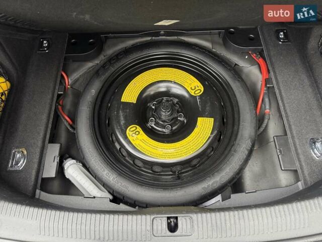 Белый Ауди А4, объемом двигателя 1.98 л и пробегом 121 тыс. км за 18700 $, фото 14 на Automoto.ua