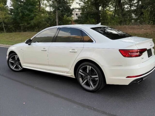 Білий Ауді А4, об'ємом двигуна 2 л та пробігом 63 тис. км за 8400 $, фото 4 на Automoto.ua