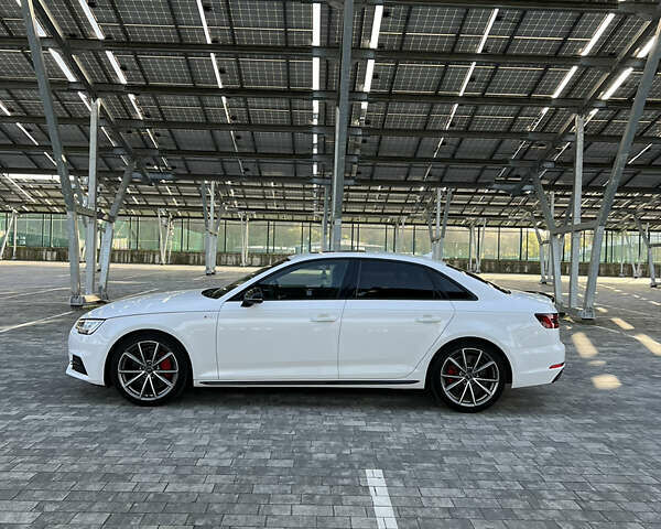 Белый Ауди А4, объемом двигателя 1.98 л и пробегом 179 тыс. км за 18500 $, фото 16 на Automoto.ua