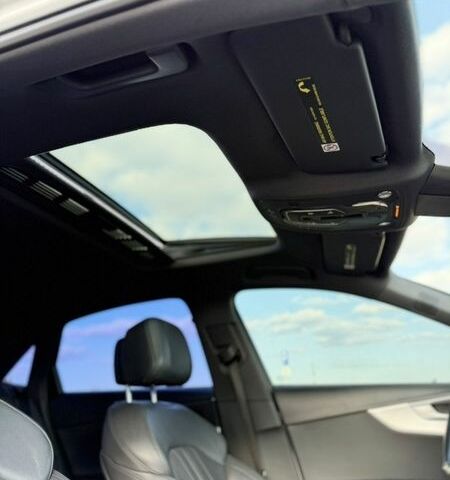 Белый Ауди А4, объемом двигателя 2 л и пробегом 211 тыс. км за 18300 $, фото 11 на Automoto.ua