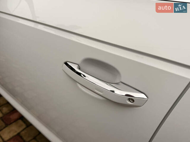 Белый Ауди А4, объемом двигателя 1.97 л и пробегом 237 тыс. км за 19999 $, фото 19 на Automoto.ua