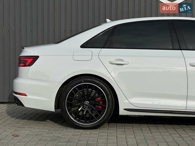 Белый Ауди А4, объемом двигателя 1.98 л и пробегом 210 тыс. км за 17999 $, фото 10 на Automoto.ua