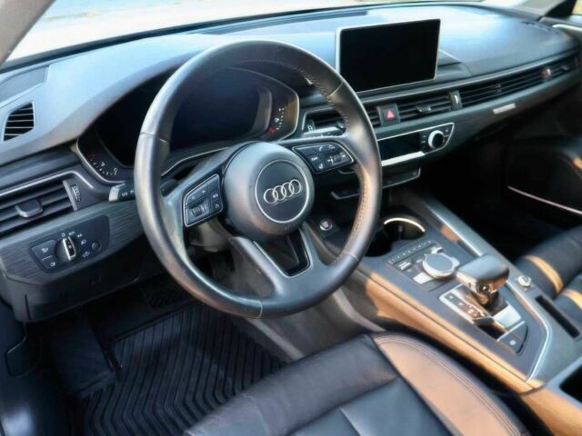 Белый Ауди А4, объемом двигателя 2 л и пробегом 68 тыс. км за 12999 $, фото 7 на Automoto.ua