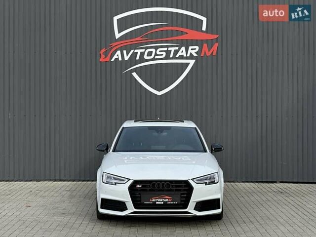 Белый Ауди А4, объемом двигателя 1.98 л и пробегом 210 тыс. км за 17999 $, фото 1 на Automoto.ua