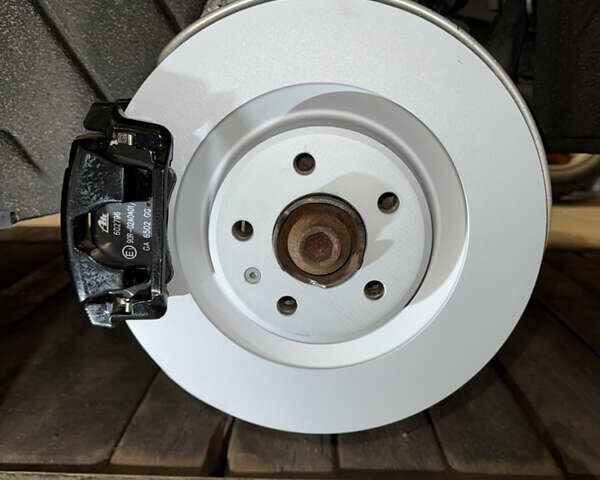 Белый Ауди А4, объемом двигателя 2 л и пробегом 70 тыс. км за 24800 $, фото 10 на Automoto.ua