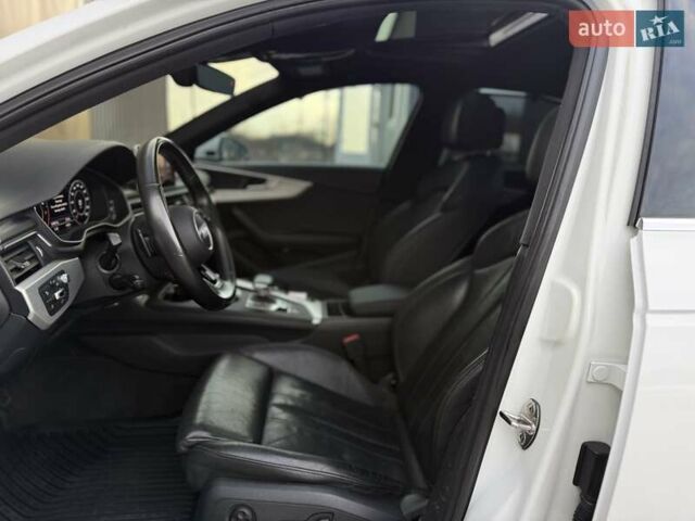 Білий Ауді А4, об'ємом двигуна 1.98 л та пробігом 139 тис. км за 16800 $, фото 33 на Automoto.ua