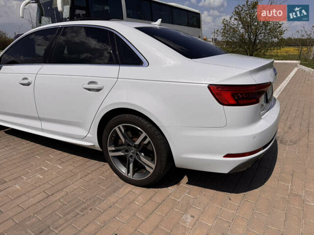 Белый Ауди А4, объемом двигателя 1.98 л и пробегом 187 тыс. км за 18500 $, фото 3 на Automoto.ua