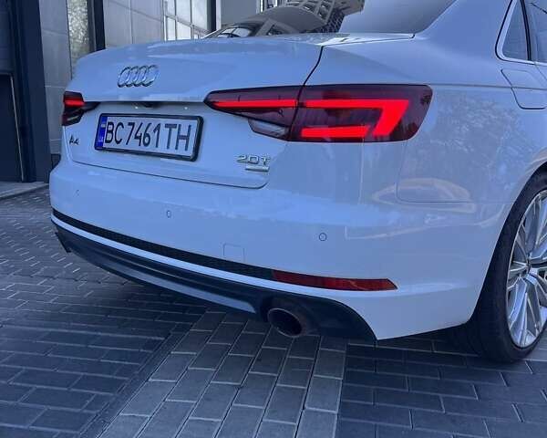 Белый Ауди А4, объемом двигателя 1.98 л и пробегом 162 тыс. км за 19200 $, фото 9 на Automoto.ua