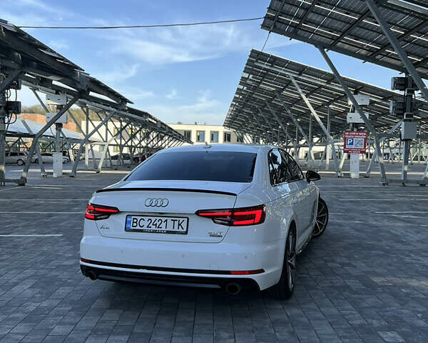 Белый Ауди А4, объемом двигателя 1.98 л и пробегом 179 тыс. км за 18500 $, фото 3 на Automoto.ua