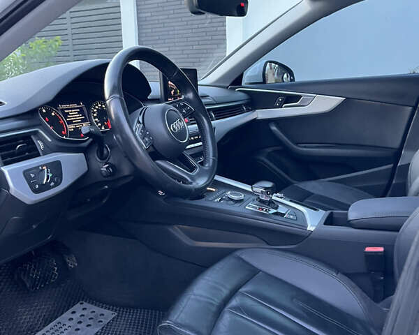 Білий Ауді А4, об'ємом двигуна 1.98 л та пробігом 183 тис. км за 17000 $, фото 13 на Automoto.ua