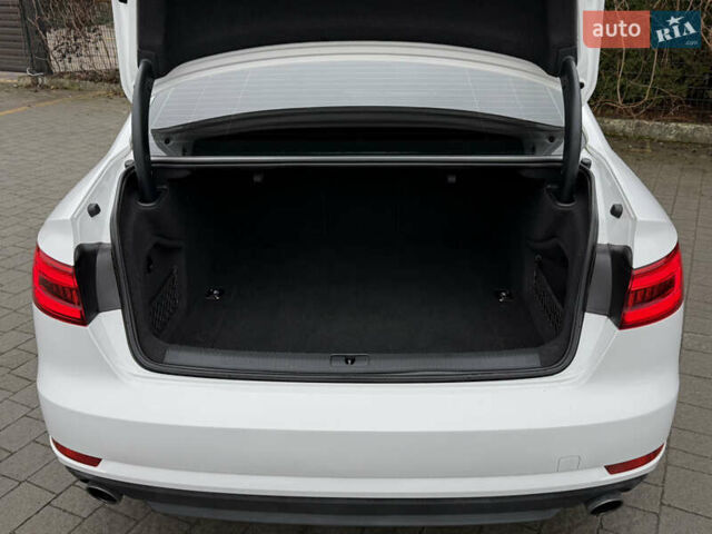 Белый Ауди А4, объемом двигателя 2 л и пробегом 178 тыс. км за 14999 $, фото 39 на Automoto.ua