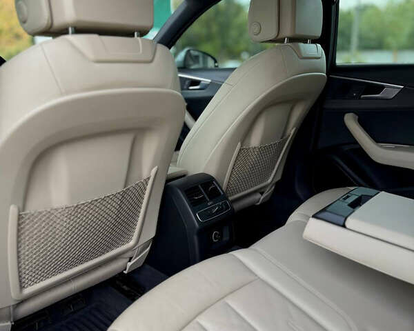 Белый Ауди А4, объемом двигателя 1.98 л и пробегом 173 тыс. км за 17299 $, фото 16 на Automoto.ua