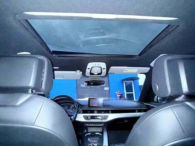 Білий Ауді А4, об'ємом двигуна 2 л та пробігом 38 тис. км за 16700 $, фото 8 на Automoto.ua