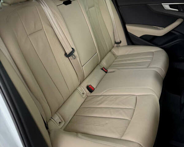 Белый Ауди А4, объемом двигателя 1.98 л и пробегом 173 тыс. км за 17299 $, фото 23 на Automoto.ua