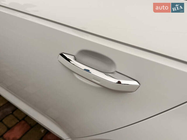 Белый Ауди А4, объемом двигателя 1.97 л и пробегом 237 тыс. км за 19999 $, фото 20 на Automoto.ua