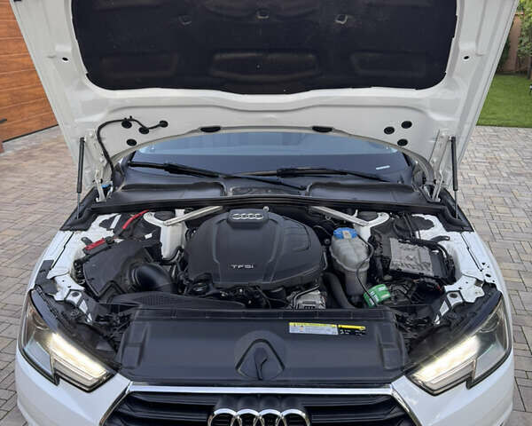 Белый Ауди А4, объемом двигателя 2 л и пробегом 209 тыс. км за 16700 $, фото 62 на Automoto.ua