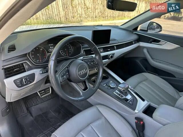 Білий Ауді А4, об'ємом двигуна 2 л та пробігом 142 тис. км за 17999 $, фото 8 на Automoto.ua