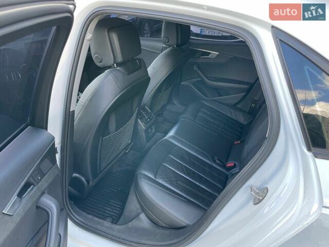 Білий Ауді А4, об'ємом двигуна 1.98 л та пробігом 94 тис. км за 17000 $, фото 5 на Automoto.ua