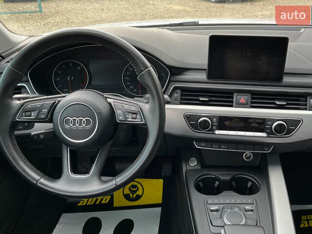 Білий Ауді А4, об'ємом двигуна 2 л та пробігом 180 тис. км за 15800 $, фото 24 на Automoto.ua