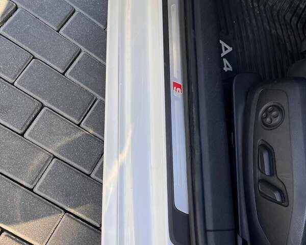 Белый Ауди А4, объемом двигателя 1.98 л и пробегом 162 тыс. км за 19200 $, фото 24 на Automoto.ua