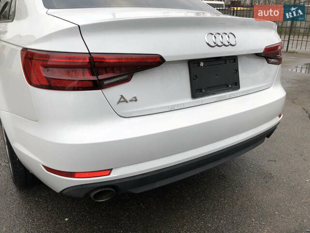 Білий Ауді А4, об'ємом двигуна 2 л та пробігом 173 тис. км за 12345 $, фото 23 на Automoto.ua