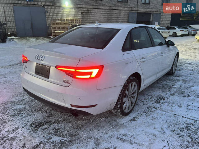 Білий Ауді А4, об'ємом двигуна 2 л та пробігом 116 тис. км за 20600 $, фото 2 на Automoto.ua