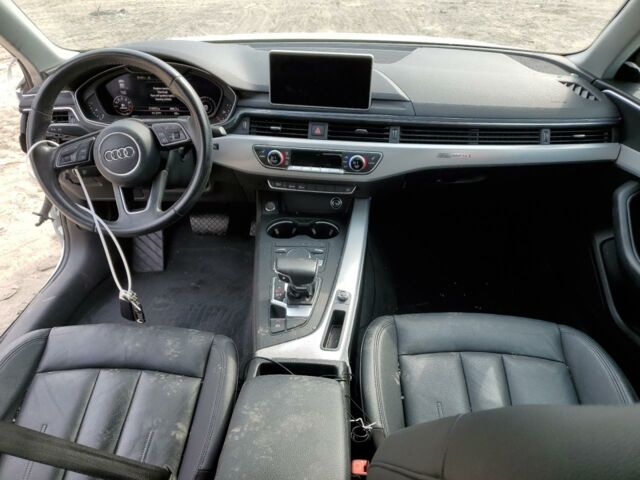 Белый Ауди А4, объемом двигателя 2 л и пробегом 185 тыс. км за 12300 $, фото 7 на Automoto.ua