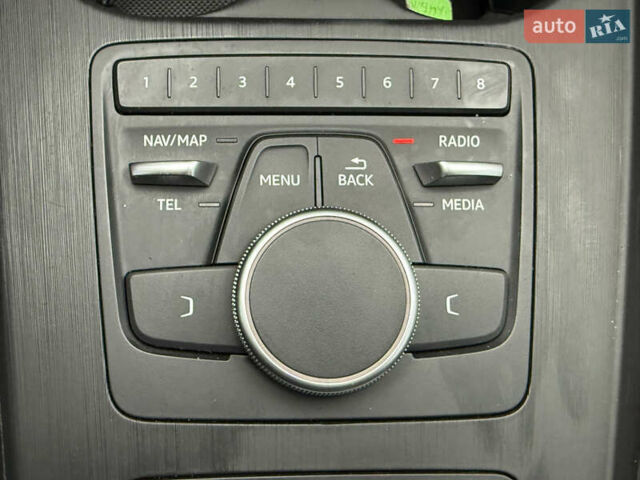 Белый Ауди А4, объемом двигателя 2 л и пробегом 178 тыс. км за 14999 $, фото 54 на Automoto.ua