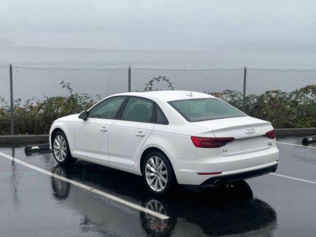 Белый Ауди А4, объемом двигателя 2 л и пробегом 65 тыс. км за 15600 $, фото 3 на Automoto.ua