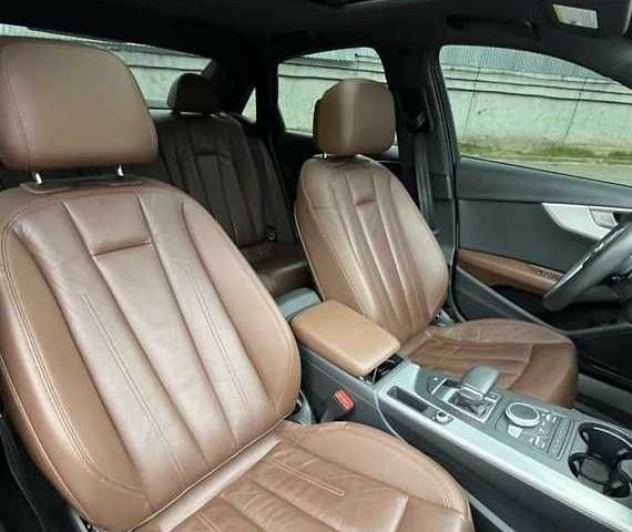 Белый Ауди А4, объемом двигателя 2 л и пробегом 45 тыс. км за 12700 $, фото 16 на Automoto.ua