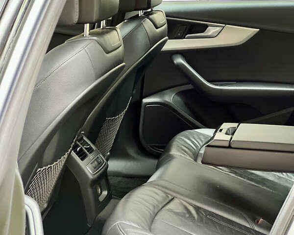 Белый Ауди А4, объемом двигателя 1.99 л и пробегом 144 тыс. км за 16999 $, фото 50 на Automoto.ua