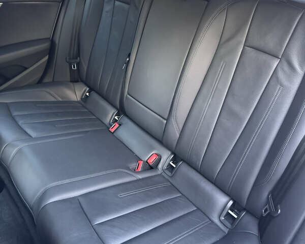 Белый Ауди А4, объемом двигателя 2 л и пробегом 209 тыс. км за 16700 $, фото 42 на Automoto.ua