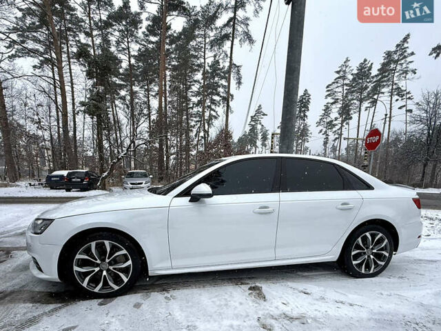 Белый Ауди А4, объемом двигателя 2 л и пробегом 335 тыс. км за 14900 $, фото 12 на Automoto.ua