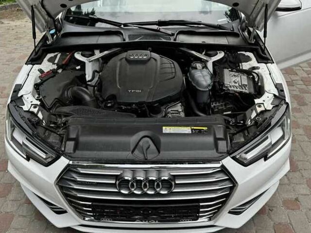Белый Ауди А4, объемом двигателя 2 л и пробегом 82 тыс. км за 14000 $, фото 19 на Automoto.ua