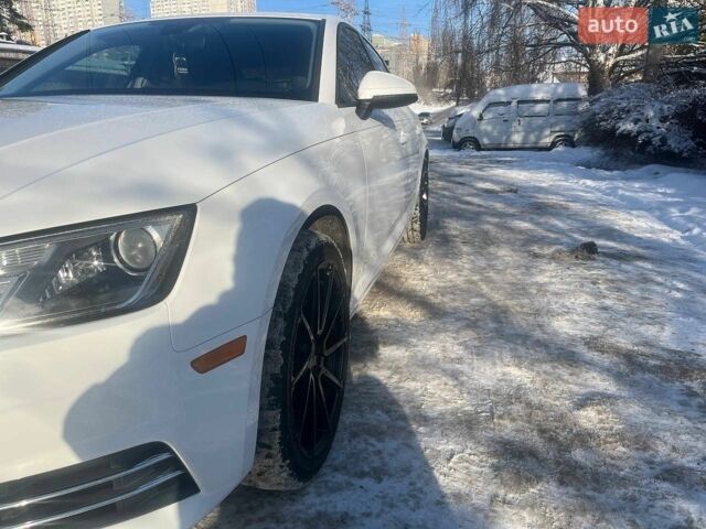 Білий Ауді А4, об'ємом двигуна 1.98 л та пробігом 141 тис. км за 17500 $, фото 5 на Automoto.ua