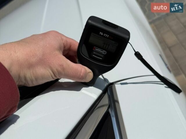 Белый Ауди А4, объемом двигателя 2 л и пробегом 120 тыс. км за 19500 $, фото 128 на Automoto.ua