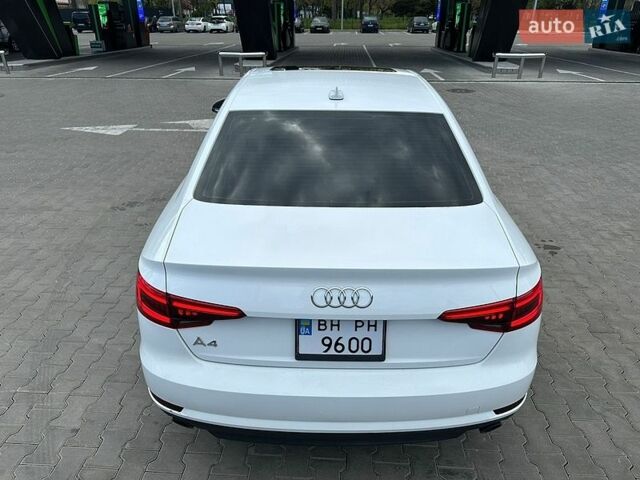 Белый Ауди А4, объемом двигателя 2 л и пробегом 178 тыс. км за 16000 $, фото 6 на Automoto.ua
