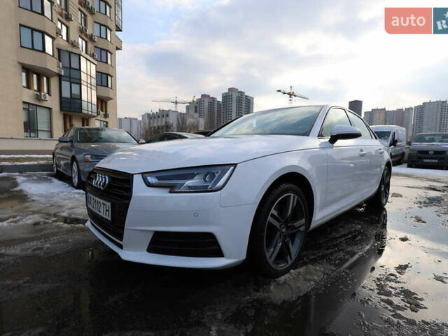 Білий Ауді А4, об'ємом двигуна 1.98 л та пробігом 67 тис. км за 26900 $, фото 4 на Automoto.ua