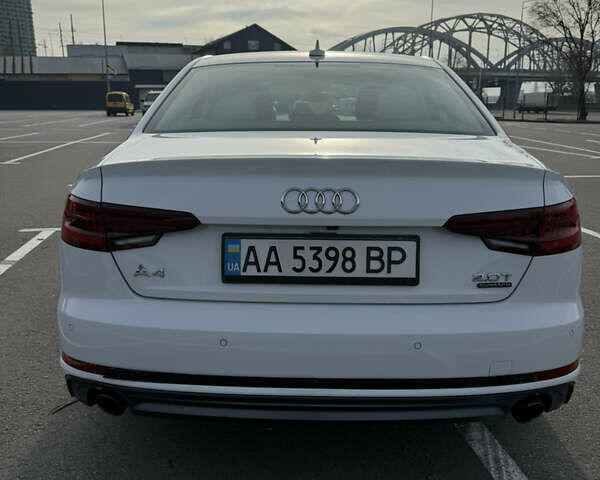 Белый Ауди А4, объемом двигателя 1.98 л и пробегом 137 тыс. км за 21500 $, фото 7 на Automoto.ua