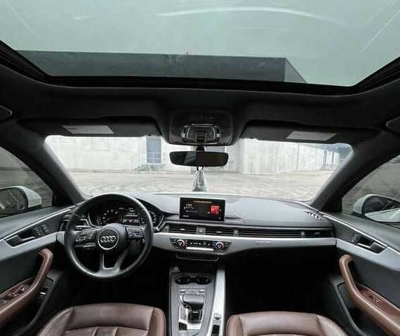 Белый Ауди А4, объемом двигателя 2 л и пробегом 45 тыс. км за 12700 $, фото 8 на Automoto.ua