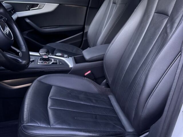 Белый Ауди А4, объемом двигателя 2 л и пробегом 202 тыс. км за 16700 $, фото 5 на Automoto.ua