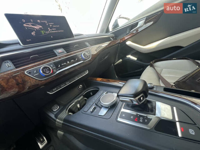 Белый Ауди А4, объемом двигателя 2 л и пробегом 117 тыс. км за 23500 $, фото 27 на Automoto.ua