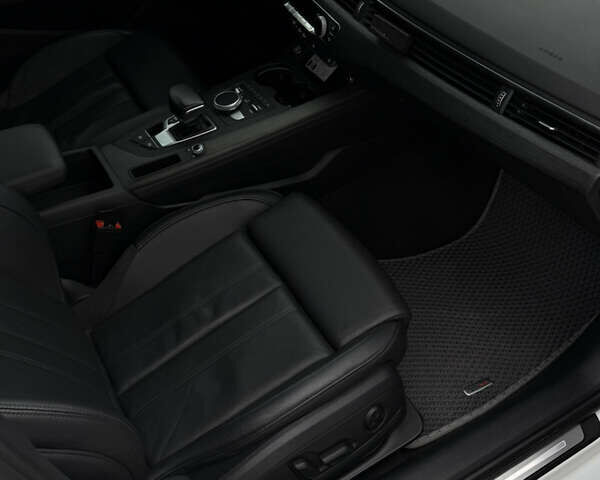 Білий Ауді А4, об'ємом двигуна 1.98 л та пробігом 75 тис. км за 22200 $, фото 10 на Automoto.ua