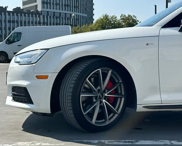 Ауди А4 2018 в Львове на Automoto.ua Белый Ауди А4, объемом двигателя 1.98 л и пробегом 106 тыс. км за 23500 $, фото 7 на Automoto.ua